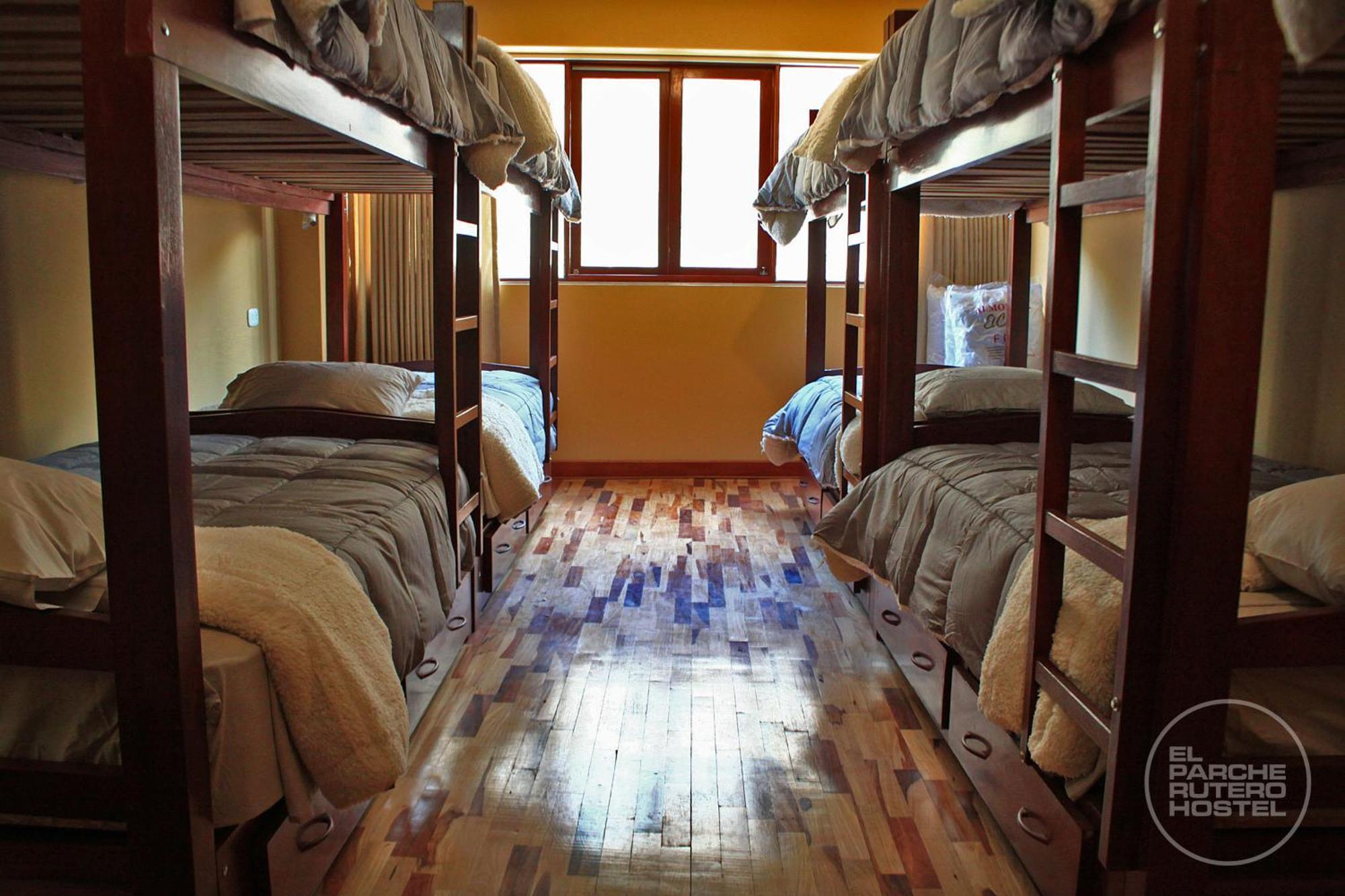 El Parche Rutero Hostel 피삭 외부 사진